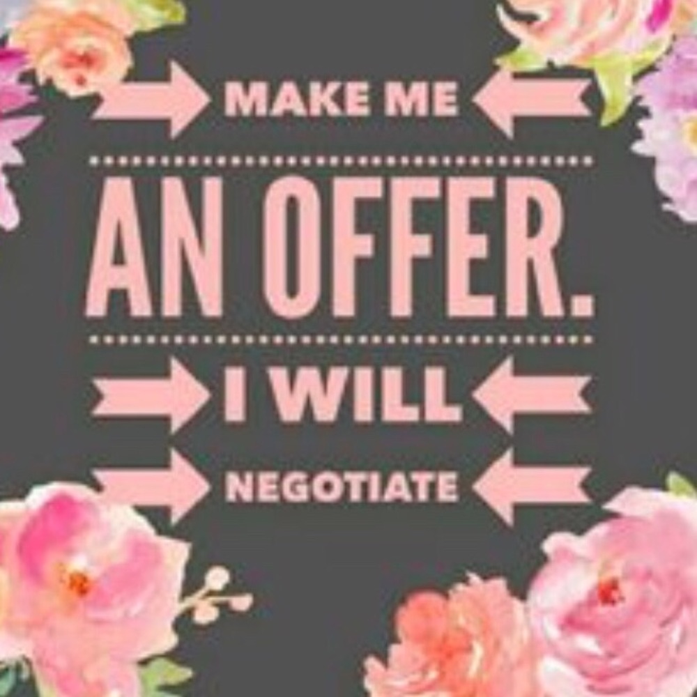 🌸MAKE ME AN OFFER🌸